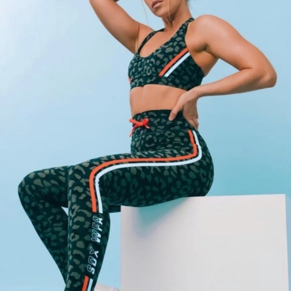 Sarah's Day x White Fox Racer Leggings Camo Size Medium